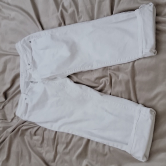 LOFT Pants - Loft cropped denim